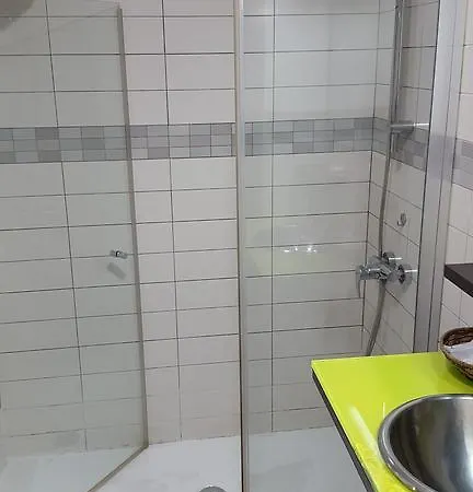 Apartamento Clavel * גרנדה